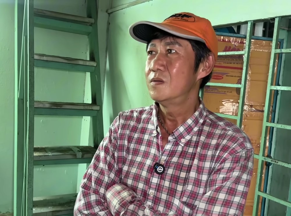 Nam ca sĩ nổi tiếng cả nước từng nhận cát-xê 2 cây vàng một đêm: Nay chạy xe ôm, sống cô quạnh trong căn trọ 10m2 - ảnh 6