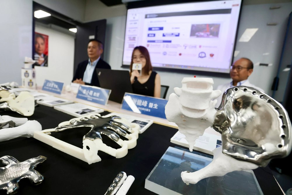 Công nghệ AI tạo mô hình 3D trong 30 giây chỉ từ ảnh X-quang, giảm 99% bức xạ so với chụp CT  - ảnh 1