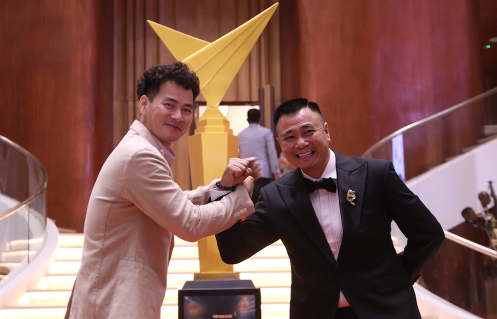 NSND Tự Long đăng thơ ẩn ý, hoài niệm thời chưa có ‘Cục trưởng Xuân Bắc’ - ảnh 3