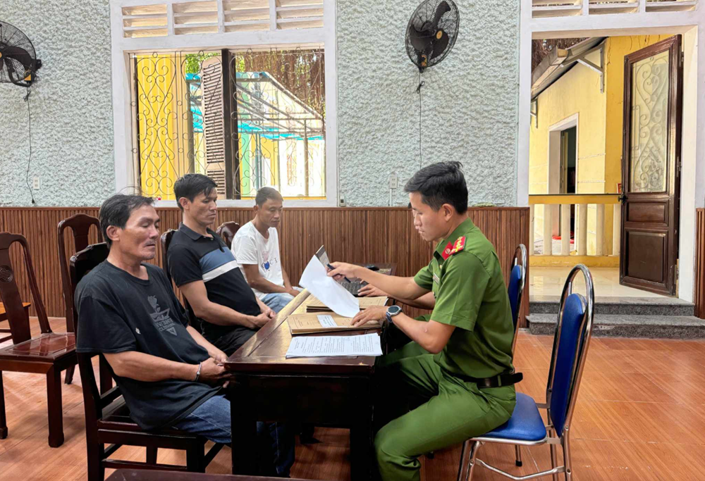 Truy vết nóng, bắt giữ nhóm ‘đạo chích’ liên tỉnh - ảnh 2