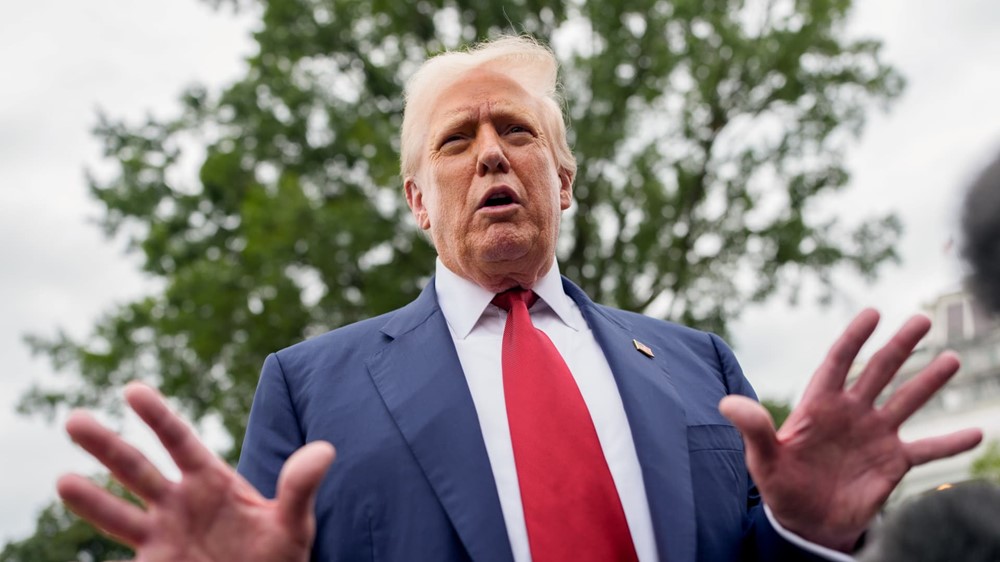 Ông Trump tuyên bố sẽ áp thuế lên chip bán dẫn ‘ngay trong tuần tới’ - ảnh 1