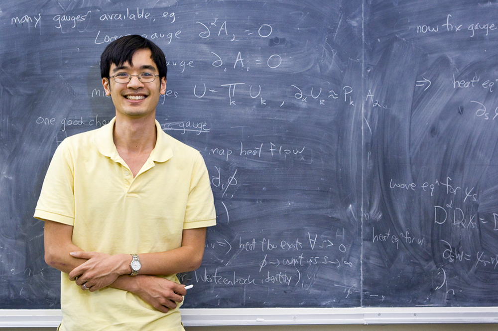 ‘Thần đồng’ Toán học IQ cao bậc nhất thế giới, 24 tuổi trở thành Giáo sư: Nay lại lao đao vì bị treo lương - ảnh 4