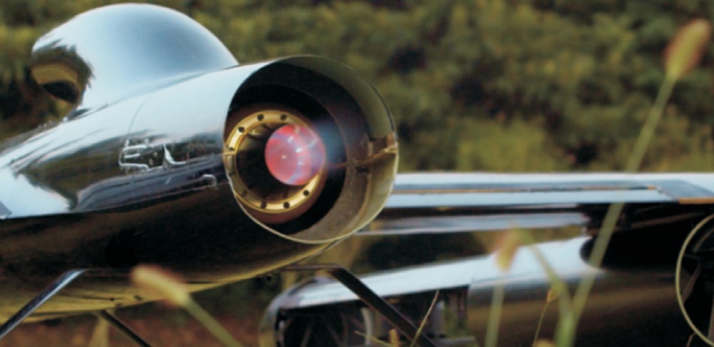 Láng giềng Việt Nam trình làng máy bay không người lái phản lực VTOL siêu tốc đầu tiên trên thế giới, có thể triển khai trên mọi tàu chiến - ảnh 1