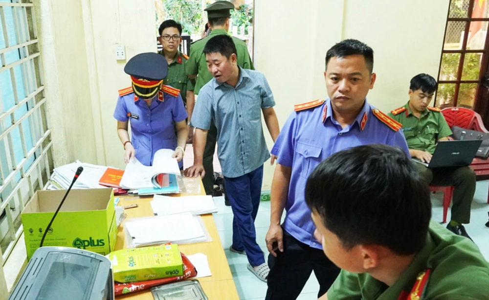 Khởi tố, bắt tạm giam kế toán Nguyễn Khương Hoàng - ảnh 2