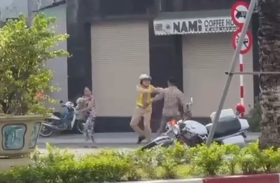 Bắt khẩn cấp Ngô Văn Đức - ảnh 2