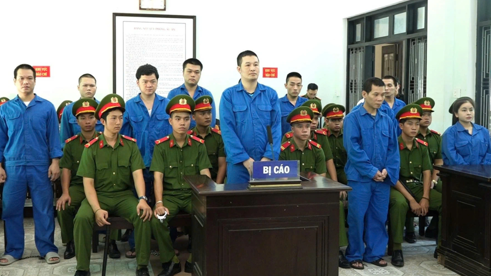 Tuyên phạt tử hình Nguyễn Duy Quang sinh năm 2004 - ảnh 1