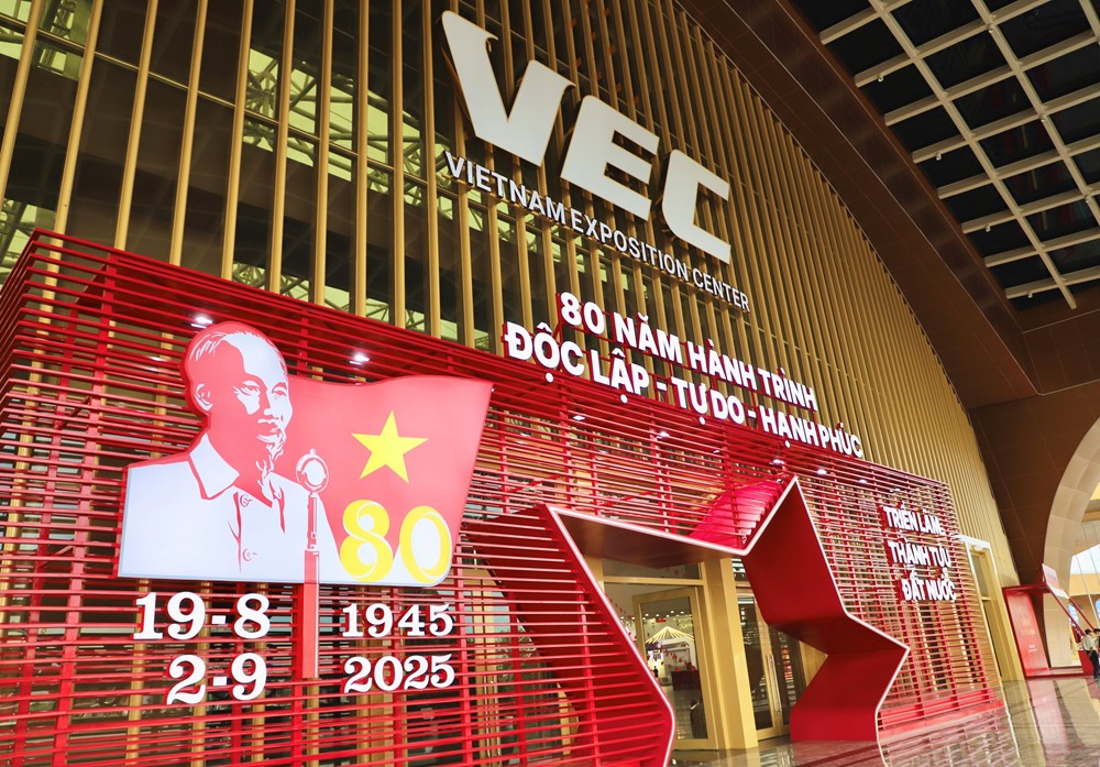 Việt Nam chính thức khai mạc triển lãm 80 năm thành tựu đất nước, quy mô lớn nhất từ trước đến nay - ảnh 1