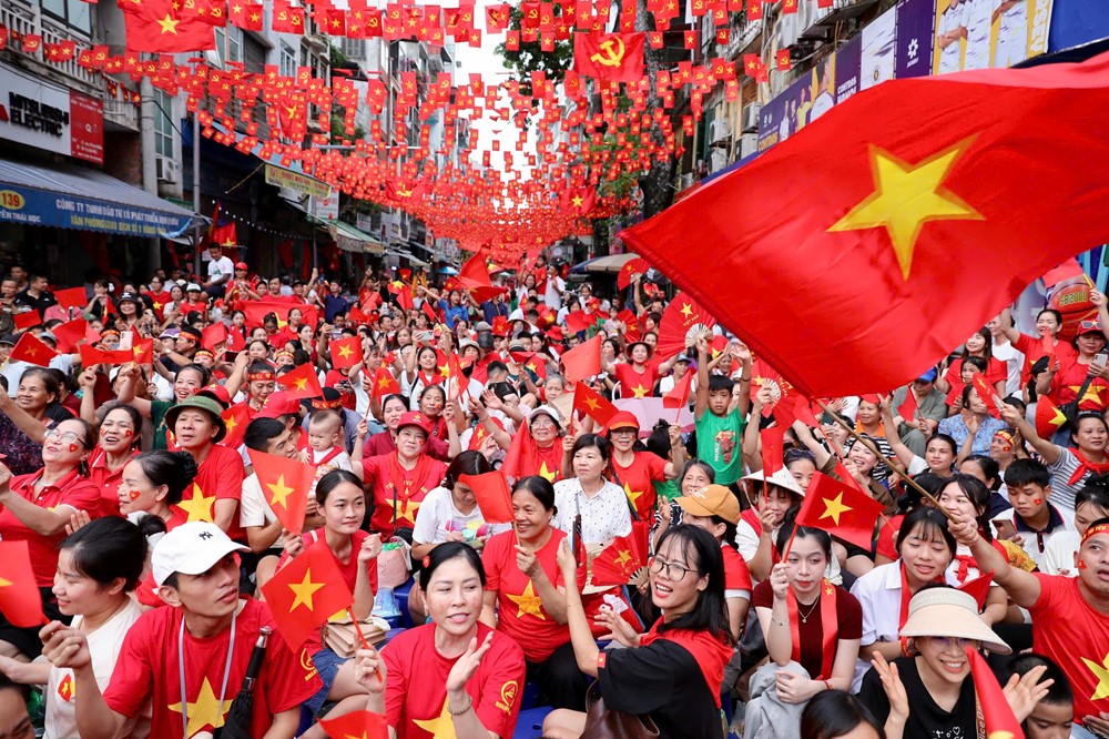 Bắt đầu chi trả quà Tết Độc lập 2/9 cho công dân - ảnh 1