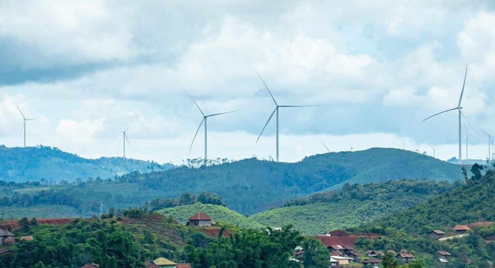 Chính thức vận hành trang trại điện gió 25.000 tỷ đồng lớn nhất Đông Nam Á, Việt Nam hưởng lợi lớn - ảnh 1