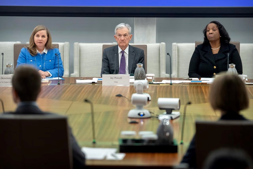 'Nín thở' chờ Fed: Nội bộ bất đồng chưa từng thấy, Chủ tịch Powell đối mặt tình thế khó khăn nhất lịch sử - ảnh 3