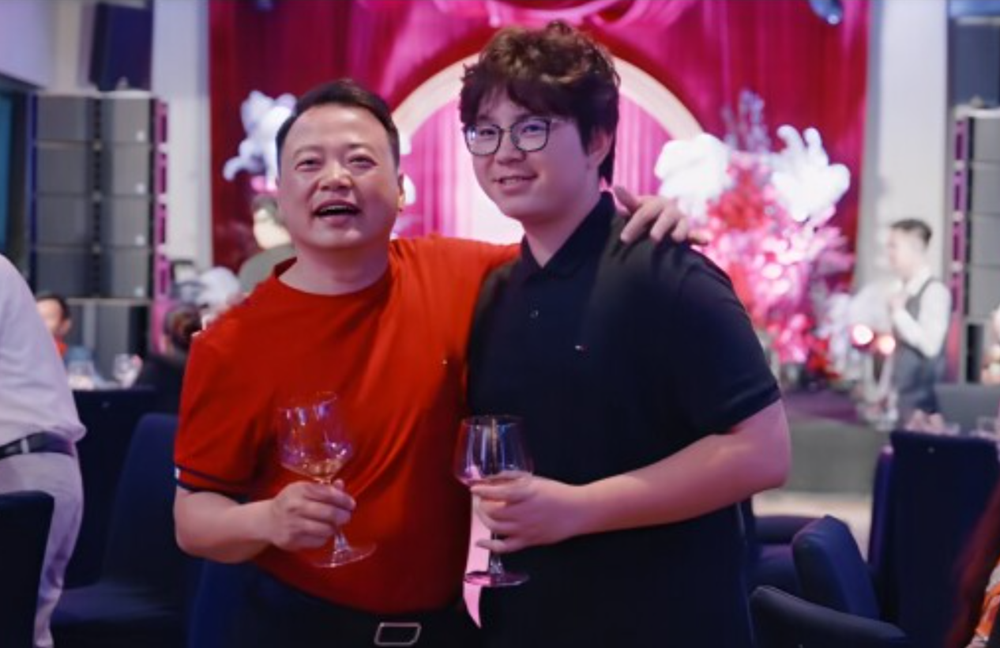 Con trai Shark Bình làm chủ tịch CLB ở tuổi 16, ghi dấu với loạt thành tích học tập ấn tượng - ảnh 2