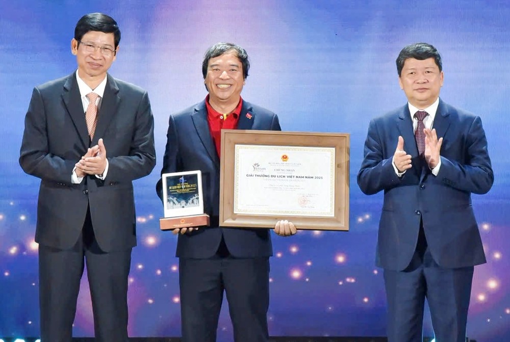 Vietjet (VJC) được trao thêm danh hiệu ‘tốt nhất’ - ảnh 1