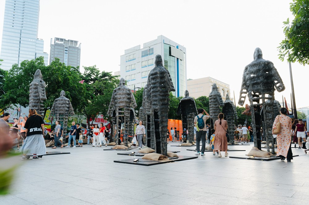 Nghệ sĩ Việt vừa được UNESCO vinh danh: Tác giả triển lãm A50 triệu lượt xem, gương mặt tiêu biểu của nghệ thuật đương đại - ảnh 3