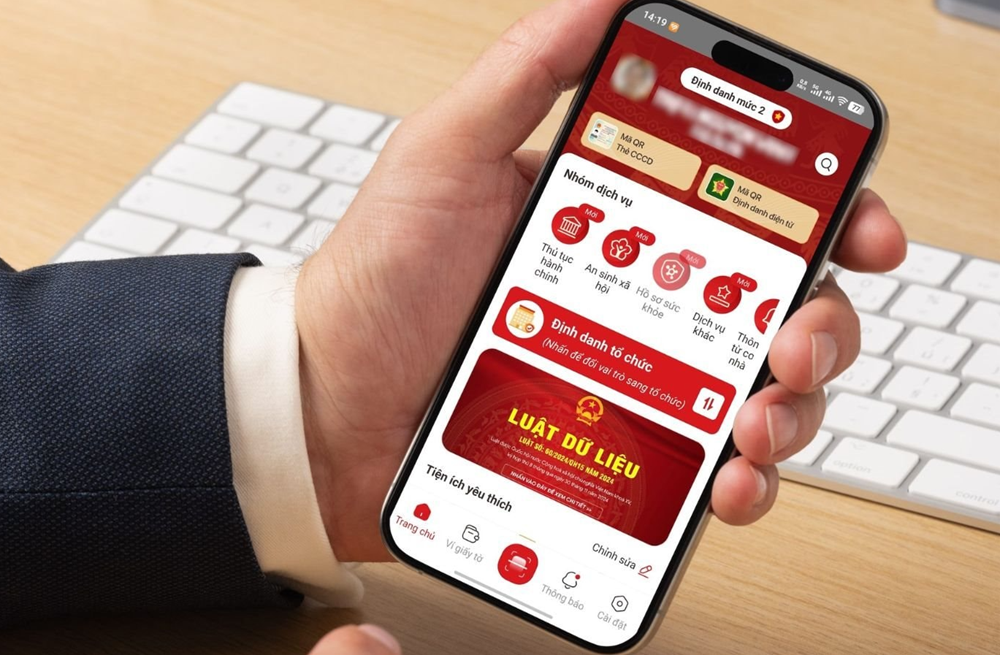 Bộ Công an sắp tích hợp một loại giấy tờ quan trọng lên VNeID - ảnh 1