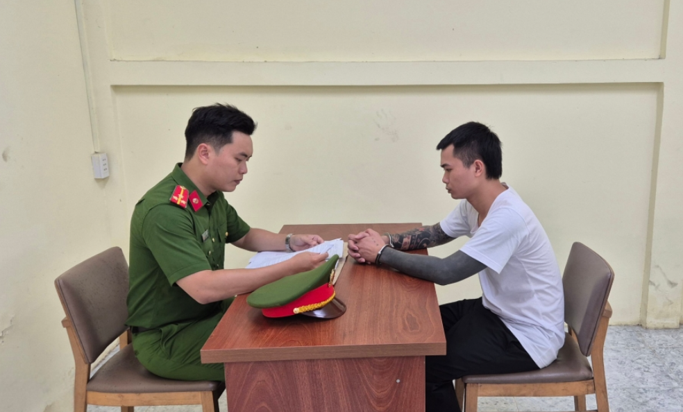 Bắt tạm giam TikToker ‘Tàng Keng Ông Trùm’ - ảnh 2