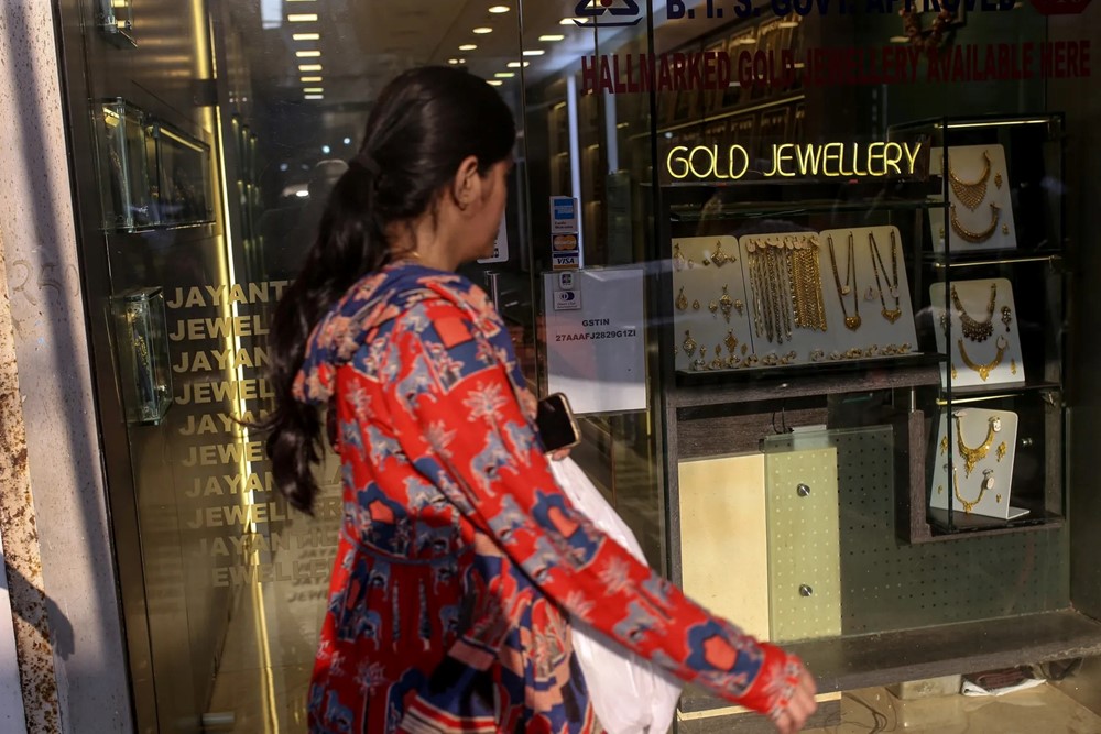 Từ Bangkok đến New York: Nhà đầu tư toàn cầu đổ xô săn vàng giá rẻ sau cú sập lớn nhất thập kỷ - ảnh 3