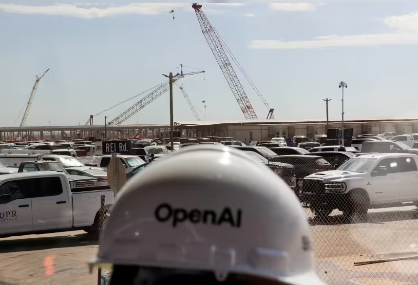 OpenAI bắt tay Oracle xây siêu trung tâm dữ liệu trị giá 50 tỷ USD - ảnh 1