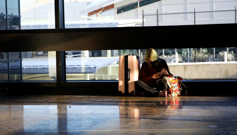 2.000 chuyến bay bị hủy, hàng không Mỹ đối mặt khủng hoảng chưa từng có vì Chính phủ đóng cửa - ảnh 1