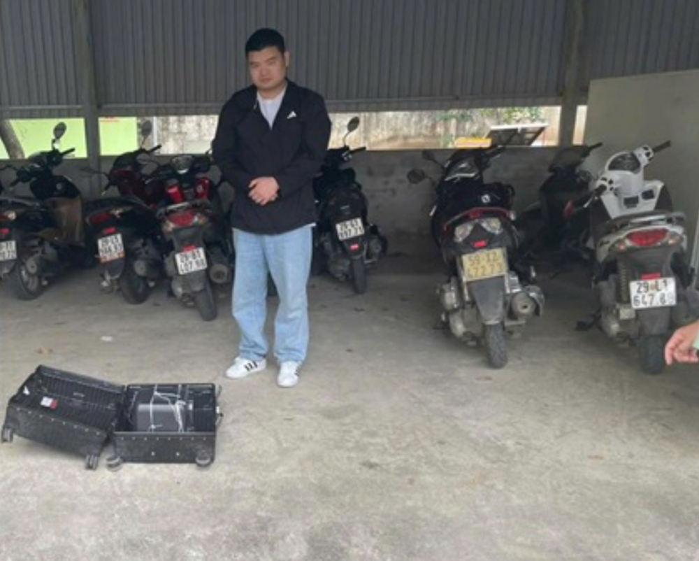 Bắt đối tượng nhập cảnh từ Trung Quốc sinh năm 1994 - ảnh 2