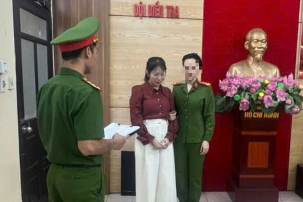 Khám xét, bắt cựu nhân viên ngân hàng sinh năm 1987 - ảnh 1