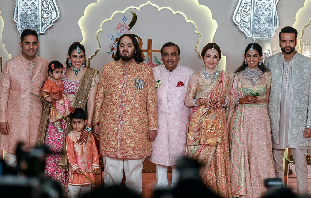 Lộ diện 10 gia tộc giàu nhất thế giới năm 2025, top 1 sở hữu hơn 500 tỷ USD - ảnh 8