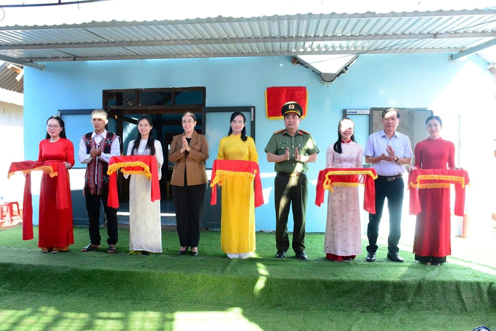 Chính thức khánh thành căn nhà đầu tiên trong ‘Chiến dịch Quang Trung’: Xây ‘thần tốc’ trong 15 ngày, đáp ứng đủ 3 tiêu chí - ảnh 1