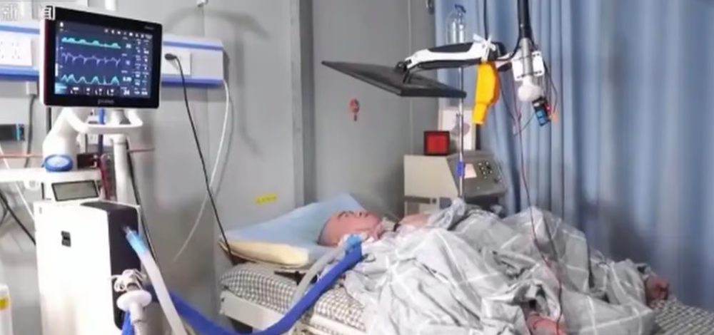 Chỉ còn cử động được một ngón tay, U40 vẫn thành công xây dựng nên start-up gây chấn động - ảnh 1