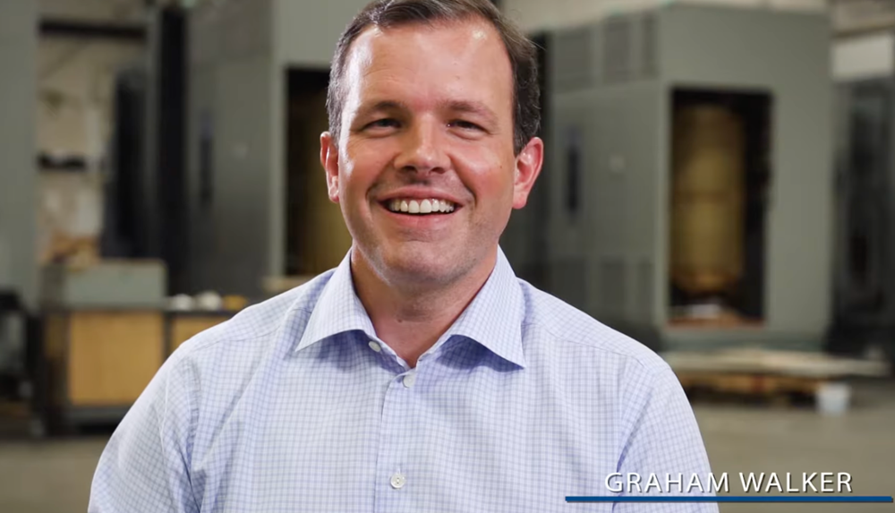 CEO thưởng cho mỗi nhân viên hơn 11 tỷ đồng sau khi bán công ty, kèm một điều kiện bất ngờ - ảnh 1