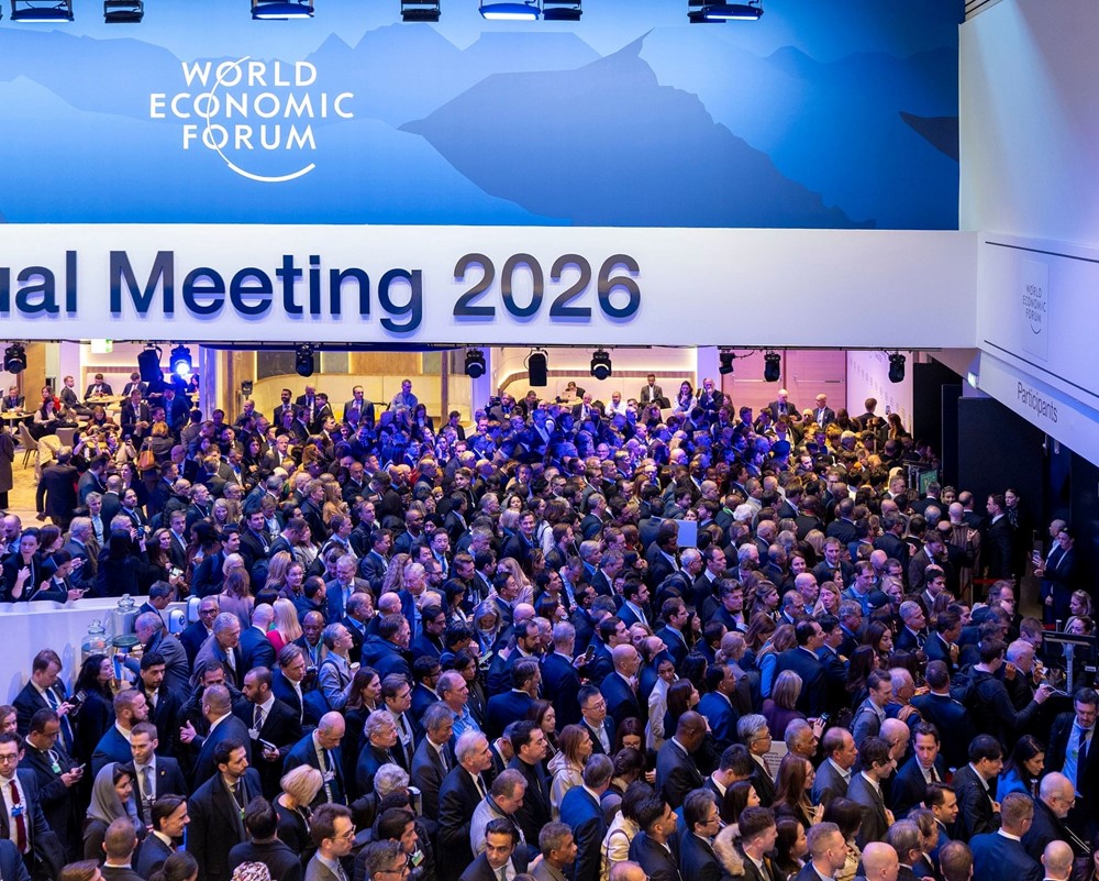 Davos 2026: Sân khấu của kẻ mạnh và sự sụp đổ của trật tự thế giới cũ - ảnh 2