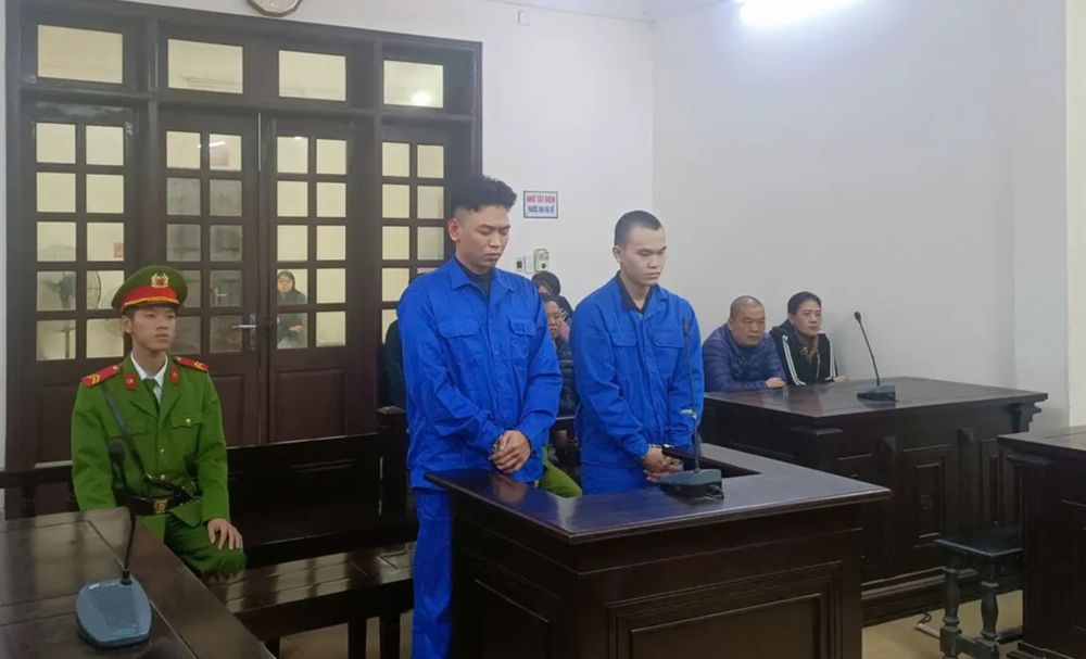 Hoãn xét xử ‘tổng tài’ Nguyễn Văn Thiên SN 1998 - ảnh 2