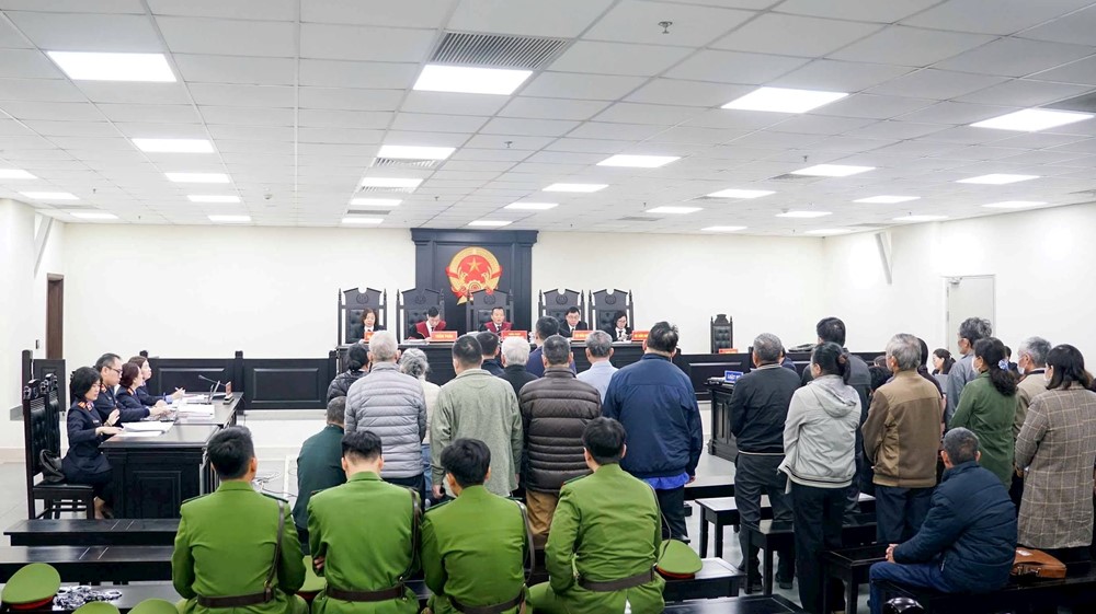 Nhận hối lộ 700 triệu đồng, cựu Giám đốc BHXH nói chỉ để ‘anh em vui’ - ảnh 2