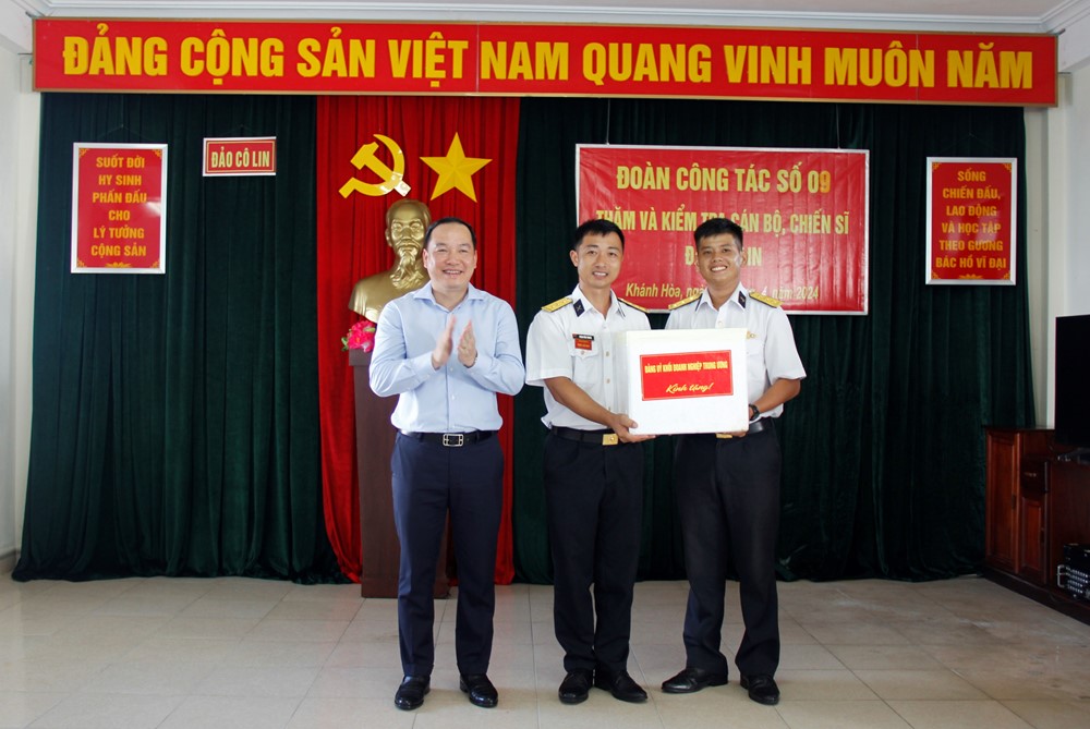 Đảng ủy Khối Doanh nghiệp Trung ương: Hành trình thăm quân, dân huyện đảo Trường Sa và Nhà giàn DK-I năm 2024 - ảnh 3