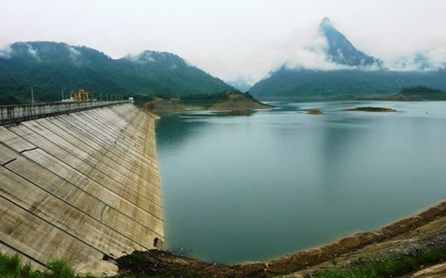 Thủy Điện Vĩnh Sơn - Sông Hinh: Lợi nhuận lao dốc do ảnh hưởng của El Nino - ảnh 1