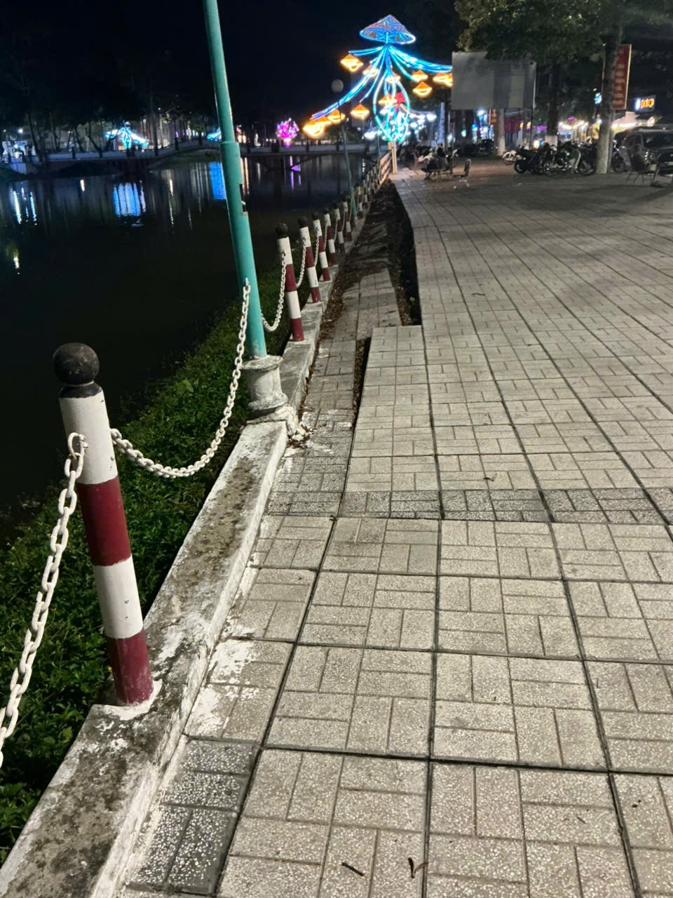 Đâu rồi “Thơ mộng” hồ Nguyễn Du? - ảnh 5