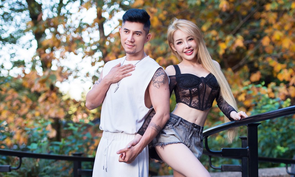 Hệ sinh thái vợ chồng DJ Ngân 98 - ảnh 2