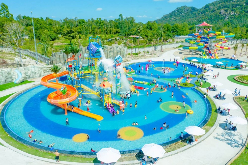 Thanh Long Water Park – Thiên đường mát lành giữa lòng núi Cấm - ảnh 3