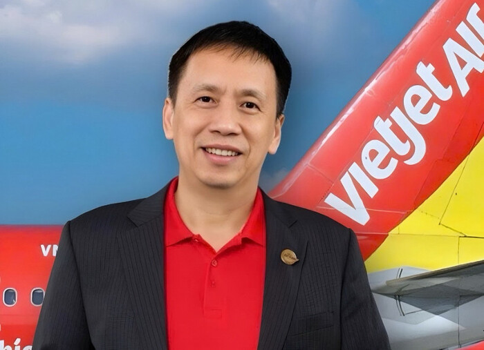 Điểm tin doanh nghiệp hôm nay (7/7): Vietjet thay Giám đốc điều hành, Hòa Phát vận hành tàu hàng lớn nhất - ảnh 1