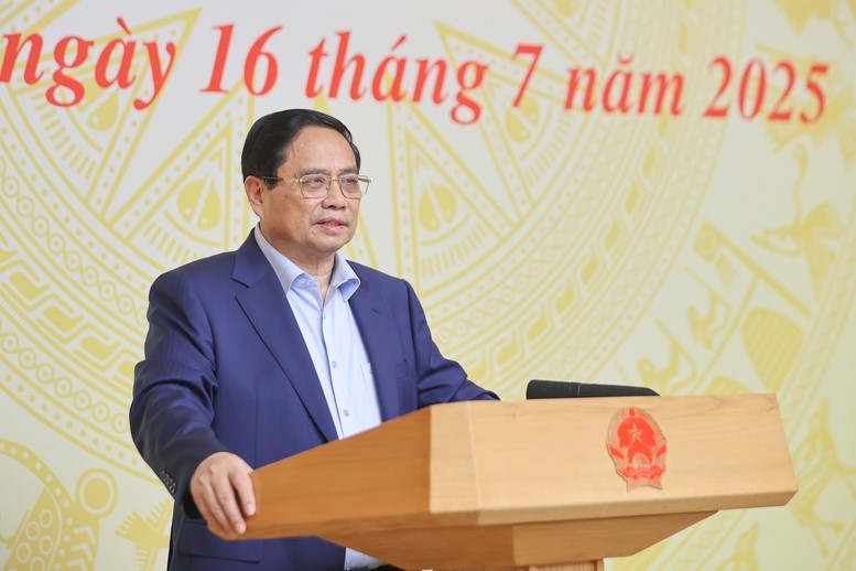 Thủ tướng: Tăng trưởng 8,3–8,5% năm 2025 là mục tiêu “không bất khả thi” - ảnh 1