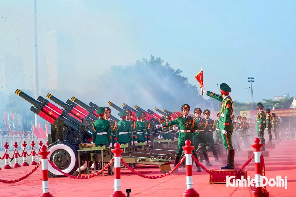 Hình ảnh 3 21 phát đại bác khai hỏa mở màn chào mừng Lễ kỷ niệm 80 năm Quốc khánh - ảnh 3
