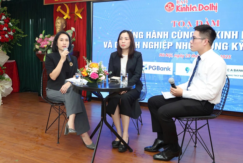 Hơn 1.000 hộ kinh doanh, 400 doanh nghiệp nhỏ Hoàn Kiếm được hỗ trợ bước vào kỷ nguyên số - ảnh 3