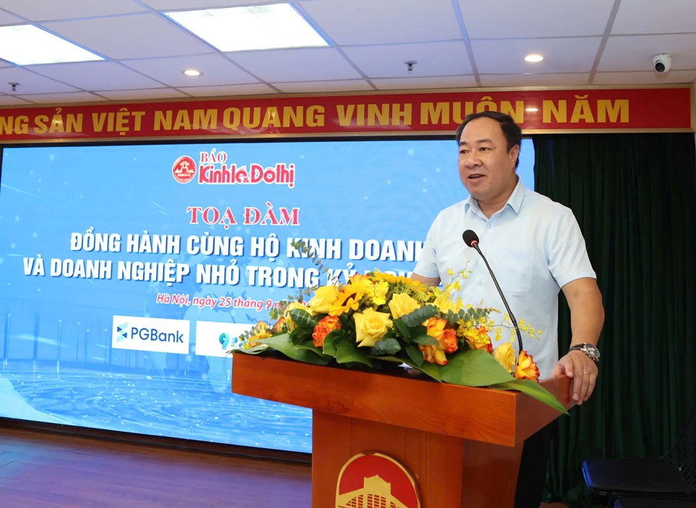 Hơn 1.000 hộ kinh doanh, 400 doanh nghiệp nhỏ Hoàn Kiếm được hỗ trợ bước vào kỷ nguyên số - ảnh 1