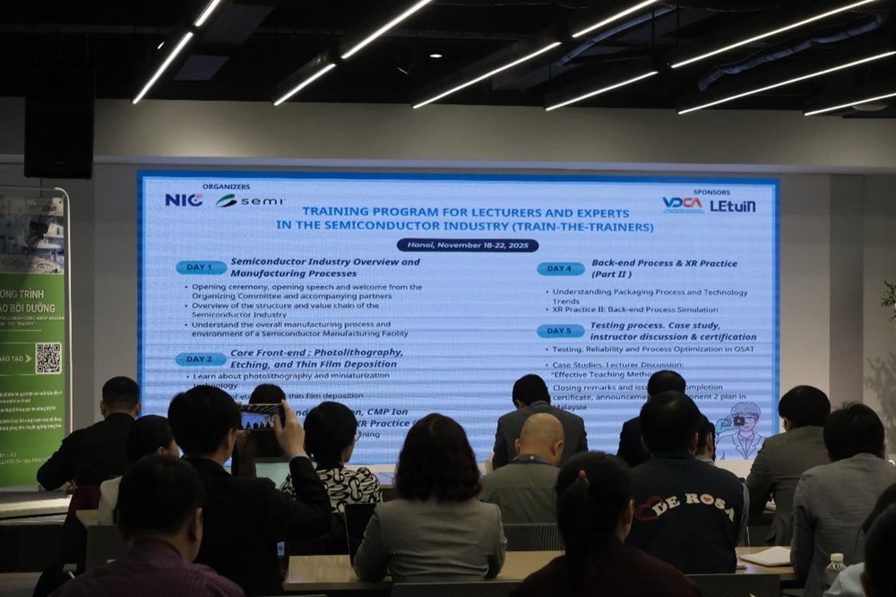 Khai giảng Chương trình đào tạo giảng viên, chuyên gia phục vụ ngành công nghiệp bán dẫn Việt Nam - ảnh 2