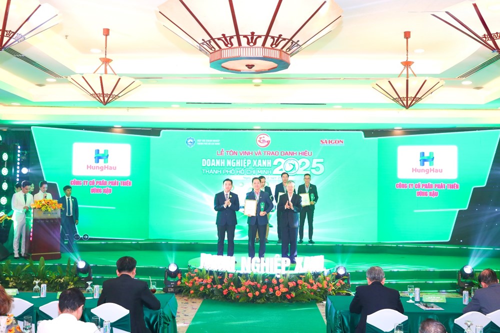 Nhiều doanh nghiệp thuộc hệ sinh thái HungHau Holdings được trao danh hiệu Doanh nghiệp Xanh TP.HCM - ảnh 1