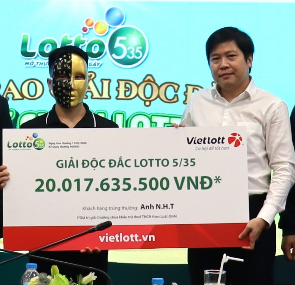 Nam thanh niên tỉnh Cao Bằng trúng giải độc đắc Lotto 5/35 trị giá hơn 20 tỷ đồng - ảnh 1
