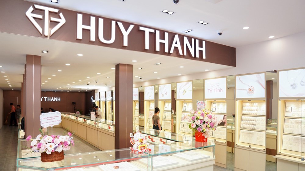Giá bạc nhảy múa: Tiềm lực Huy Thanh Jewelry thế nào? - ảnh 1