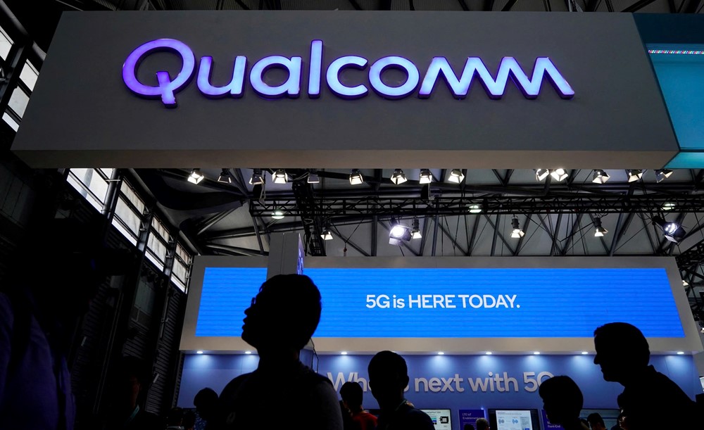 Reuters: Qualcomm rục rịch thâu tóm 'át chủ bài' của Intel - ảnh 1