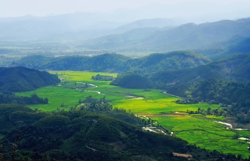 Tỉnh duy nhất của Việt Nam giáp cả Lào và Trung Quốc công bố doanh thu du lịch kỷ lục, cao điểm phải huy động cả nhà dân đón khách - ảnh 4