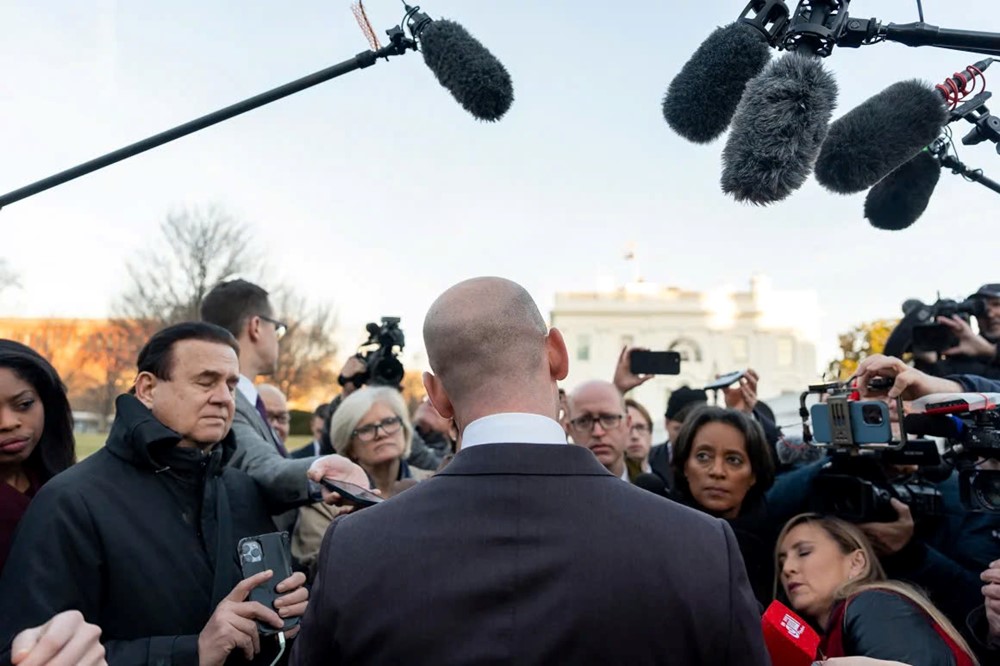 Stephen Miller - Cánh tay đắc lực đứng sau hàng loạt chính sách cứng rắn của ông Trump - ảnh 3