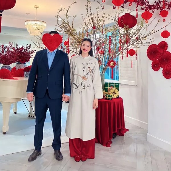 'Hoa hậu quốc dân' vướng loạt thị phi, sang Mỹ chữa bệnh tuyến giáp rồi bí mật sinh con và cuộc hôn nhân bí ẩn với chồng đại gia - ảnh 8