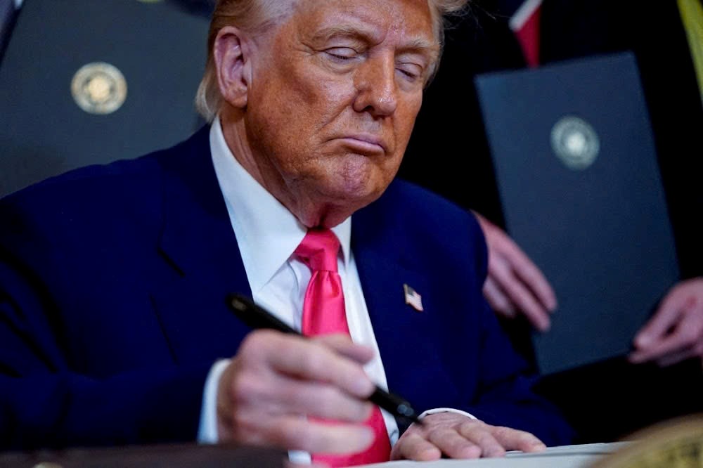 Chính quyền Trump ‘chạy đua với thời gian’ ký 90 thỏa thuận thương mại trong 90 ngày - ảnh 1